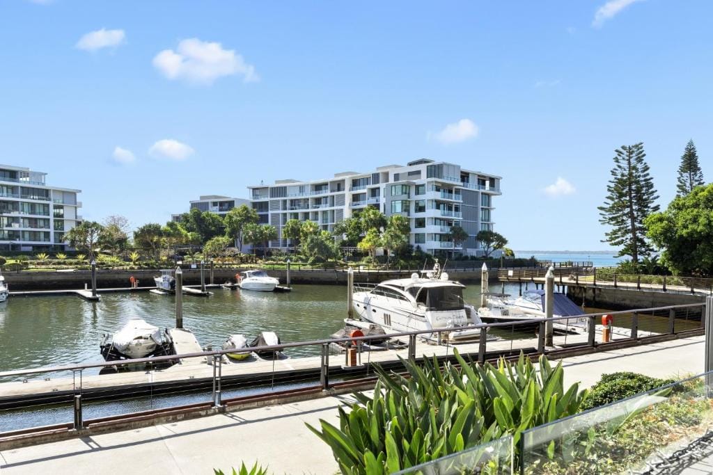 Allisee Apartments — 4