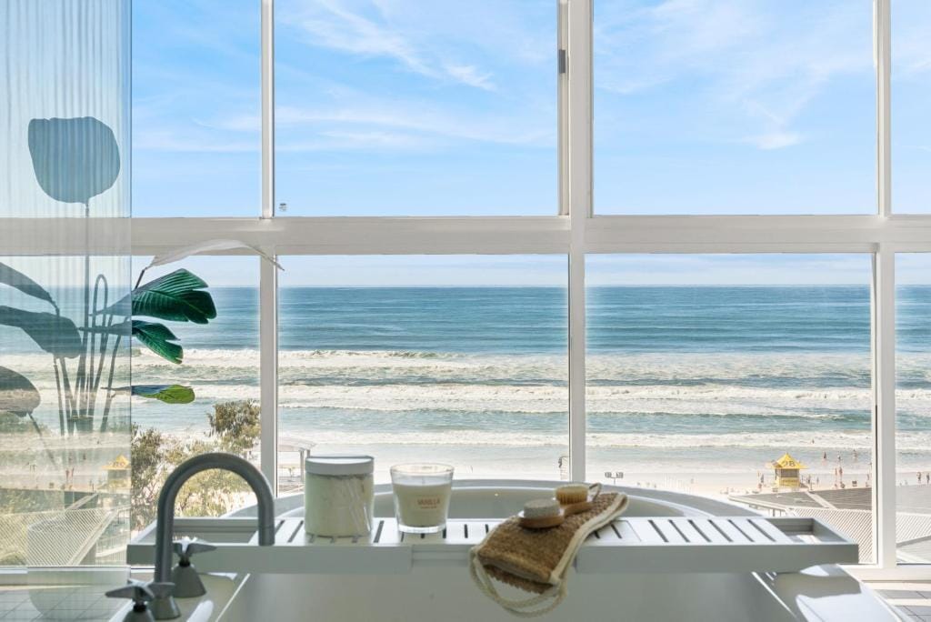 ULTIQA Air On Broadbeach — 2
