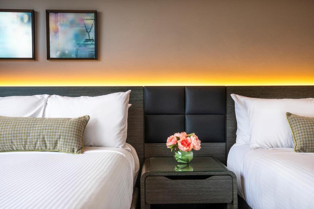 Crowne Plaza Melbourne by IHG — 5