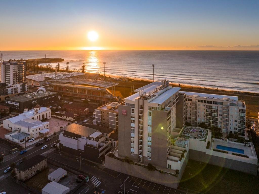 Sage Hotel Wollongong — 1
